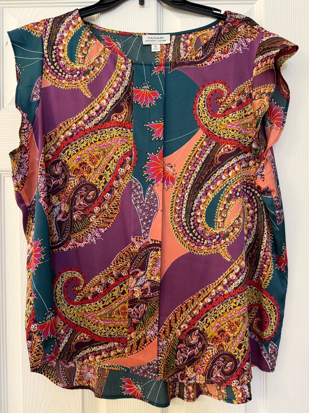 Tahari Multicolor Paisley Sleeveless Blouse in Plum and Teal
